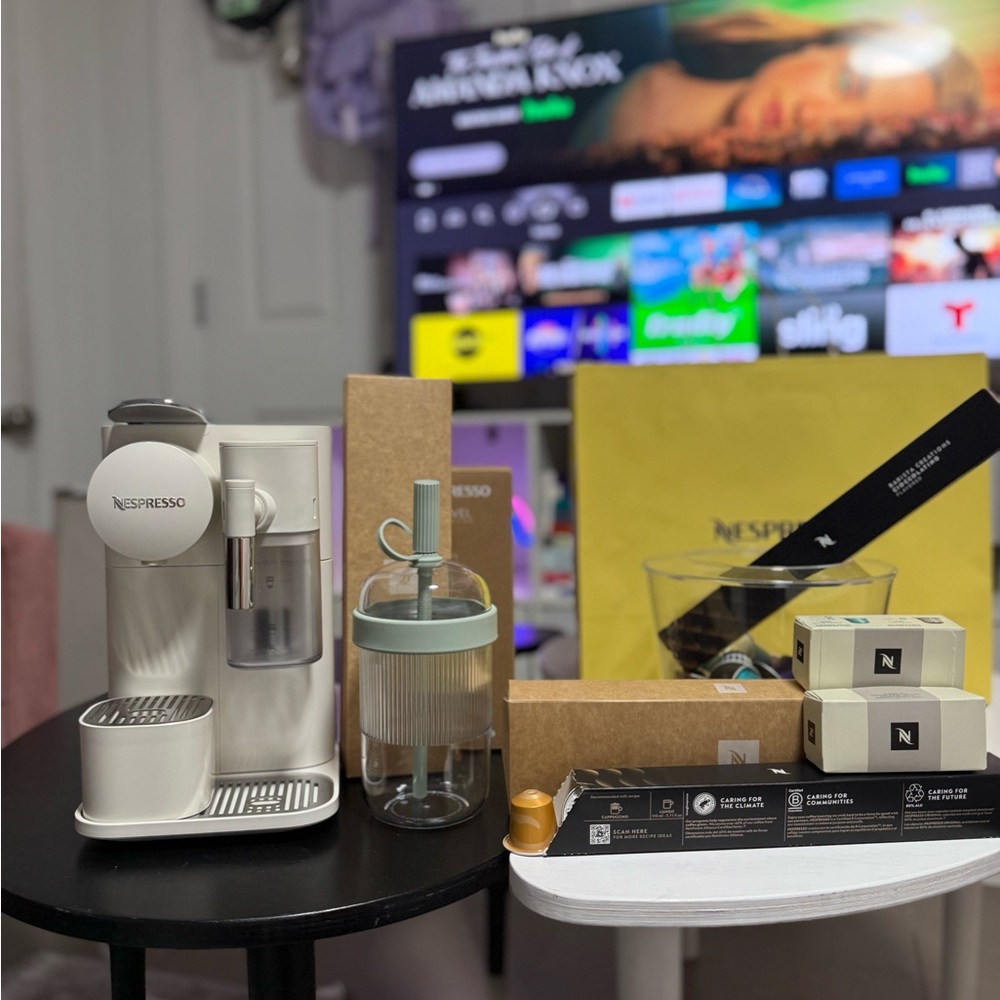 Lattisima One by Nespresso